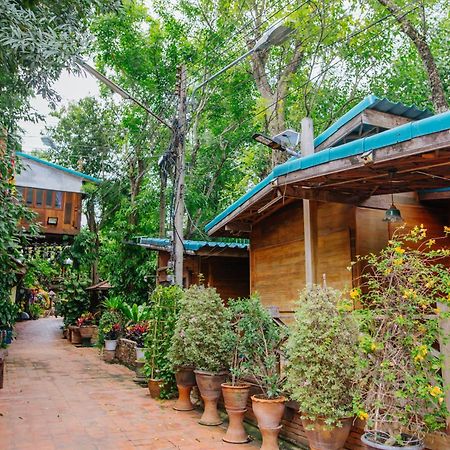 Klong Suan Plue Resort Phra Nakhon Si Ayutthaya Zewnętrze zdjęcie